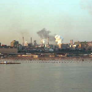 Ilva plant, 2007 Image by Alberto Vaccaro via flickr.com under https://creativecommons.org/licenses/by/2.0/