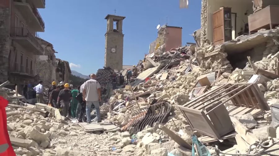 2016 earthquake - devastation of Amatrice. Source: https://www.youtube.com/watch?v=G1Q3HSJTay8 (2:47 s)
