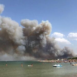 Fires across italy including at Pescara, Abruzzo
