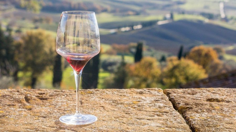 Italian wine production falls in 2021