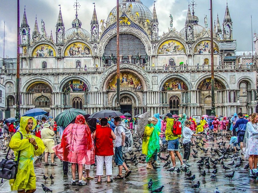 Venice to limit the number of tourists in 2022