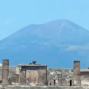 Vesuvius eruption 79AD resulted in burial of Pompeii