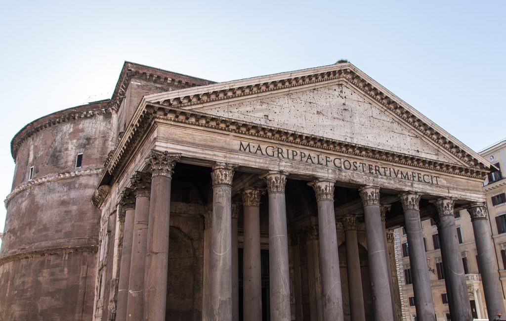 Pantheon in Rome. Imagen de G-tech en Pixabay