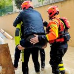 Rescue as extreme weather hits Italy