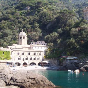 Abbey of San Fruttuoso. Image by Aloa via Flickr under https://creativecommons.org/licenses/by/2.0/