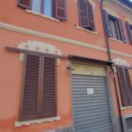 Pizzeria front, where the woner is believed to have committed suicide after allegedly posting a fake review.