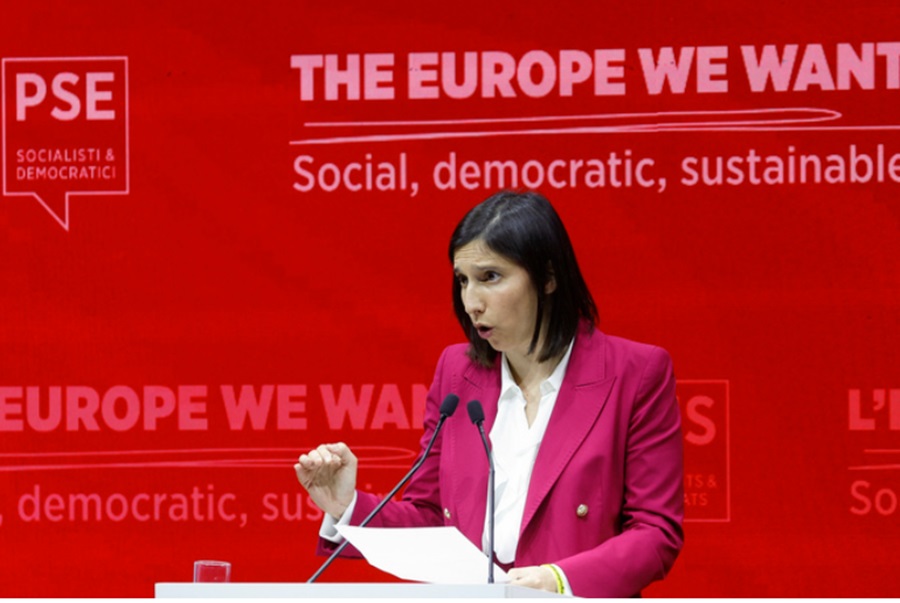 alternative to right-wing says Schlein