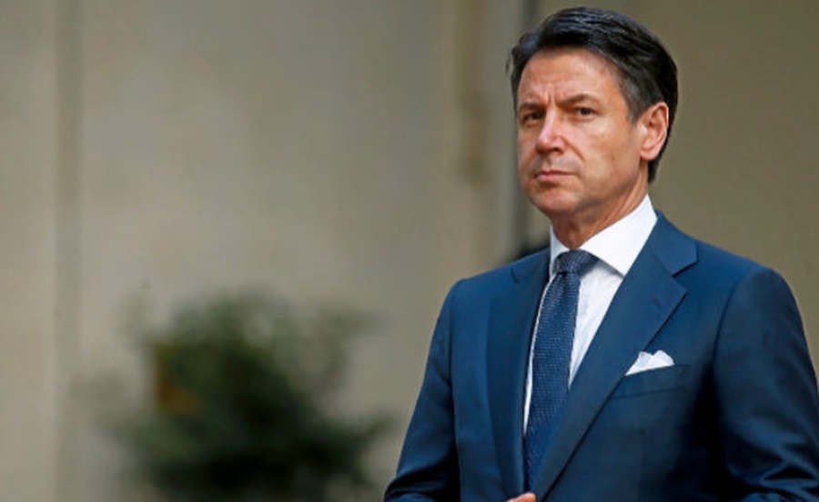 Giuseppe Conte tells M%S members in Puglia to stand down