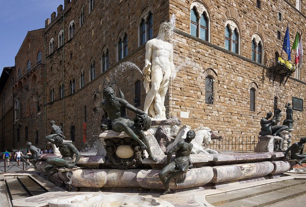 Fountain of Neptune, Piazza dell Signoria, Florence By Wikibusters - Own work, CC BY-SA 4.0, https://commons.wikimedia.org/w/index.php?curid=119353561