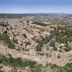 Orvieto, Italy, where wind turbines are planned. Credit: By Chensiyuan - Own work, CC BY-SA 4.0, https://commons.wikimedia.org/w/index.php?curid=149461854