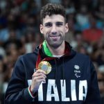 Stefano Raimondi with his second gold medal of the Paralympics