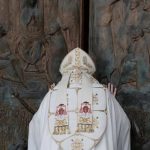 Cardinal Harvey opens Holy Door at Basilica of St Paul’s Outside the Walls