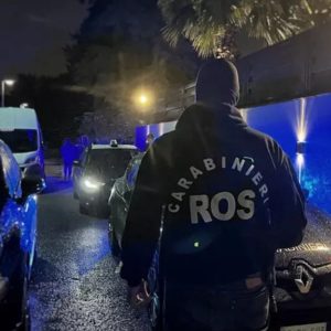 ROS Carabinieri make arrests in Giugliano