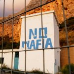 No Mafia graffiti in Sicily. Credit: Rino Porrovecchio from Palermo, Italy via Wikipedia
