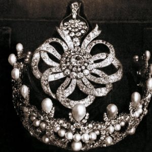 1950s photograph of some of the Italian crown jewels.