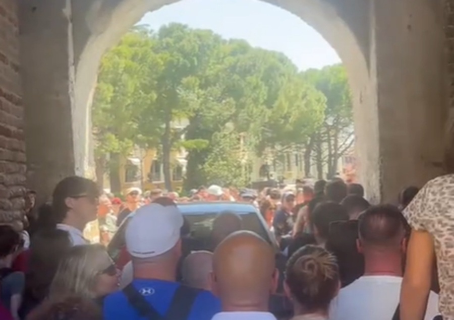 gridlock in Sirmione TikTok