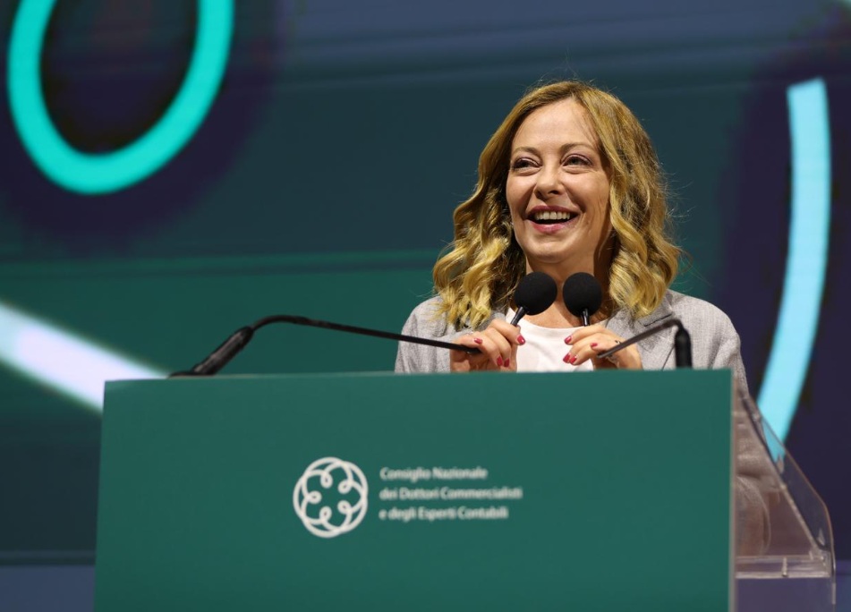 Giorgia Meloni spoke of tax cuts for the middle class at the States General of Chartered Accountants 2025 conference