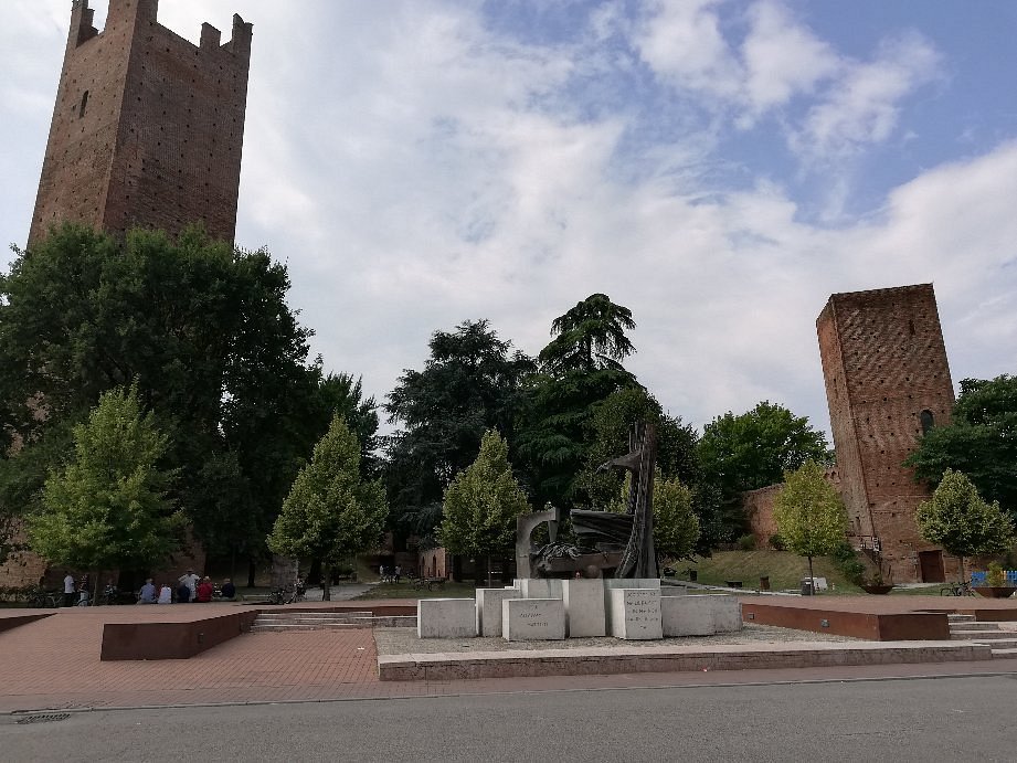 Matteotti memorial near to where the fatal altercation took place