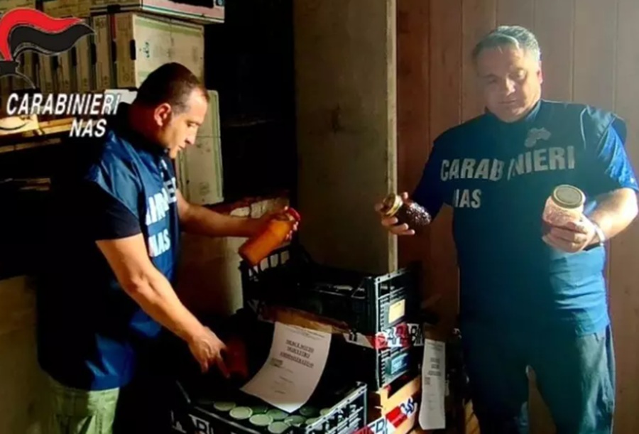 Bologna farm preserves seized in botulism crackdown. Image credit: Carabinieri NAS