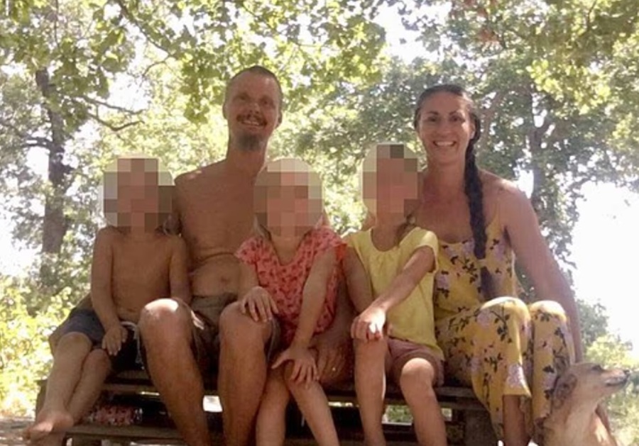 Off.grid family look at property in bid to get children back