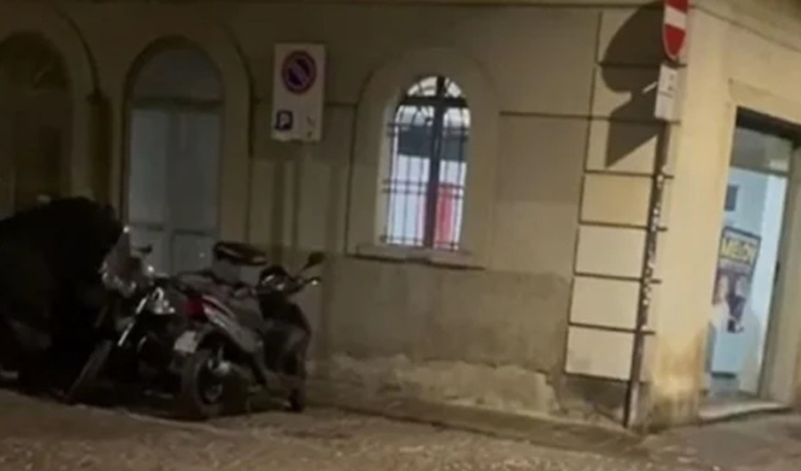 frame from video outside FdI Parma offices where fascist chants could be heard.