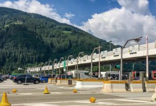 motorways and tolls - tolls on motorway