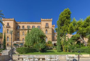 Villa Igiea, Palermo, Sicily one of Conde Nast Traveler's most romantic hotels in the world. By This Photo was taken by Wolfgang Moroder.Feel free to use my photos, but please mention me as the author and send me a message.This image is not in the public domain. Please respect the copyright protection. It may only be used according to the rules mentioned here. This specifically excludes use in social media, if applicable terms of the licenses listed here not appropriate.Please do not upload an updated image here without consultation with the Author. The author would like to make corrections only at his own source. This ensures that the changes are preserved.Please if you think that any changes should be required, please inform the author.Otherwise you can upload a new image with a new name. Please use one of the templates derivative or extract. - Own work, CC BY-SA 3.0, https://commons.wikimedia.org/w/index.php?curid=74349511