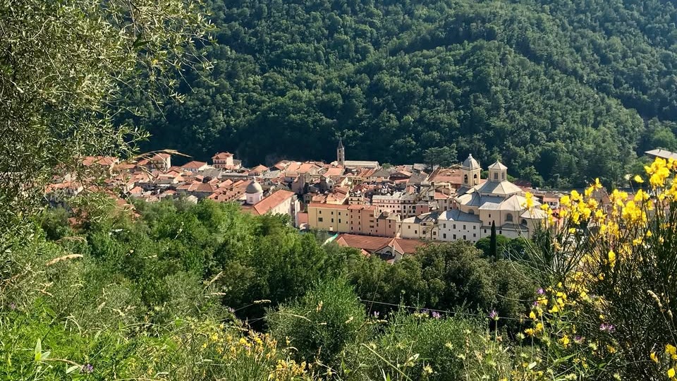 Pieve di Teco (Liguria)