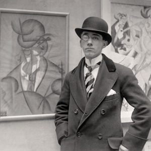 Gino Severini, in 1913 at the opening night of his exhibition at the Marlborough Gallery, London. By Gino Severini - https://painters-in-color.tumblr.com/post/165802108002/italian-artists-gino-severini-at-the-opening-of, PD-US, https://en.wikipedia.org/w/index.php?curid=71736614