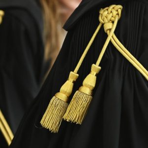 Italian magistrates offer to work with the government to speed up the legal process.
