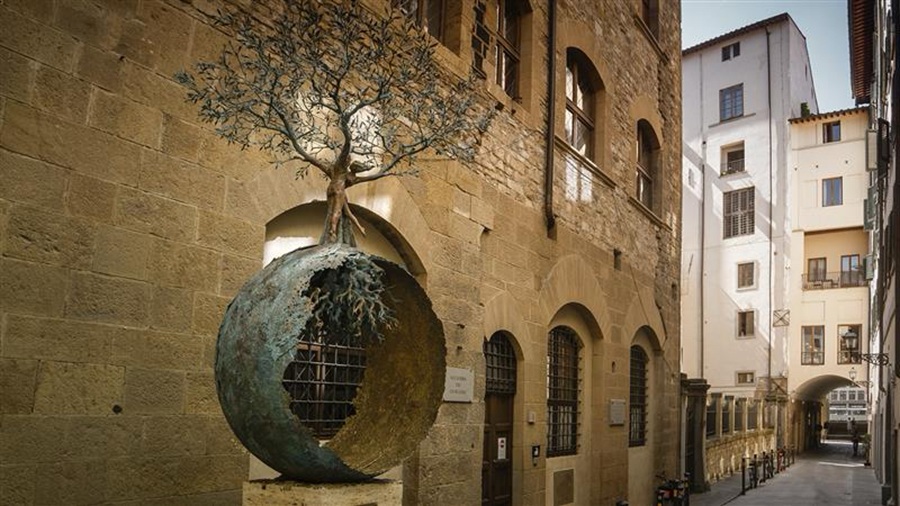 Via dei Georgofili, Florence, site of mafia bombing in 1993