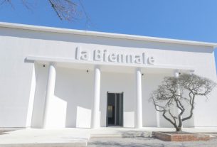 Biennale art jury resigns en masse