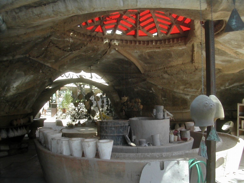 A workroom at Arcosanti, designed by Paolo Soleri By RileyOne - Flickr.com, CC BY-SA 2.0, https://commons.wikimedia.org/w/index.php?curid=7443901