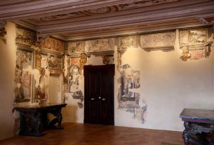 Frescoes in the house of Giacomo Leopardi