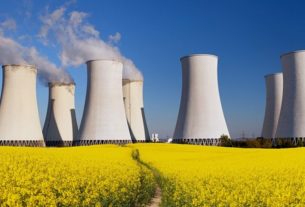 Law passed allowing Italy to return to nuclear power
