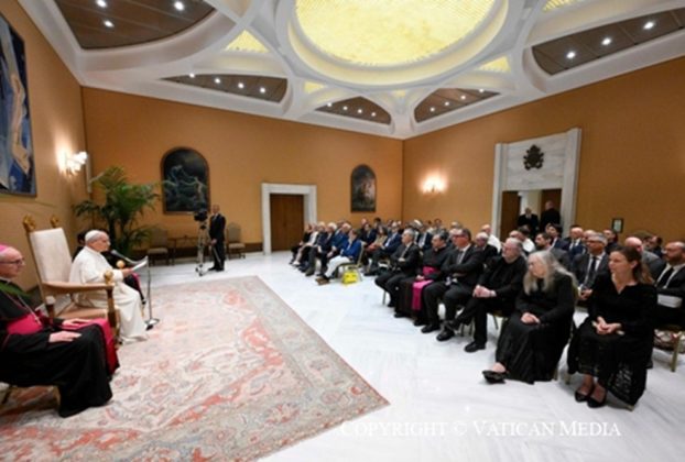 Writers audience with Pope LEO XIV. Image credit: Vatican media