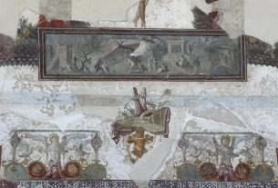 Detail of the restored ceiling fresco Credit: Courtesy of the Archaeological Park of Pompeii
