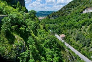 Forests are spreading across Italy. Gubbio in Umbria
