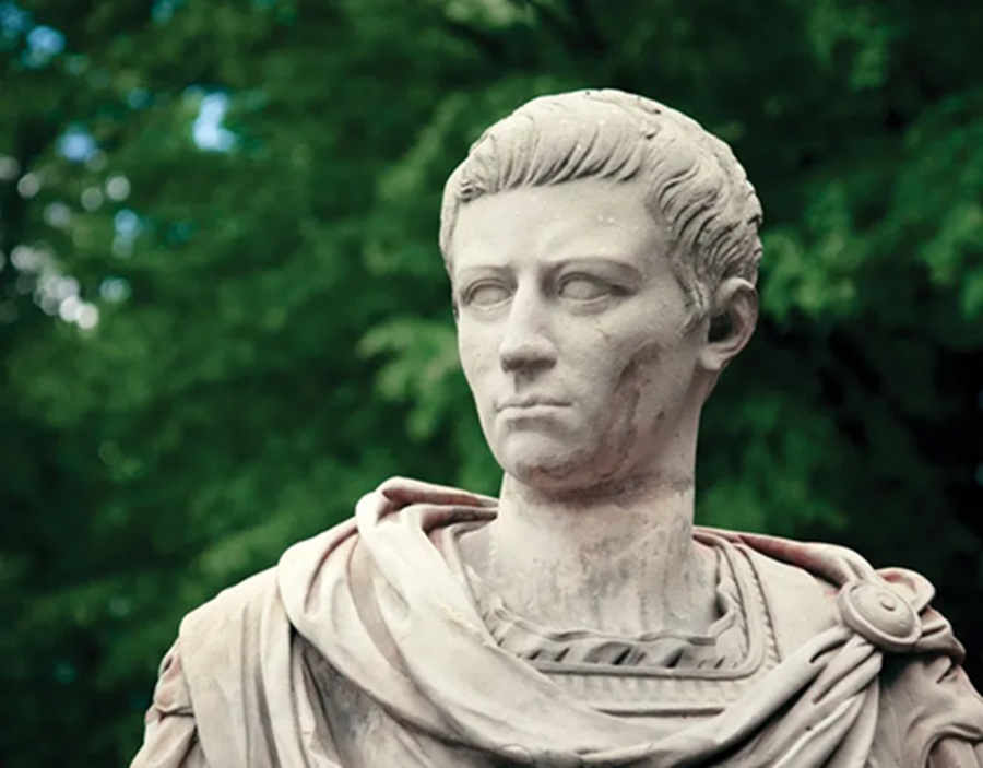 Statue of emperor Caligula