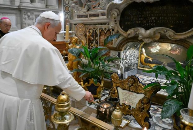 The Pope makes a private visit to Montecassino abbey