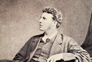 Franci Marion Crawford aged 23. Image credit: Unknown photographer, Public domain, via Wikimedia Commons