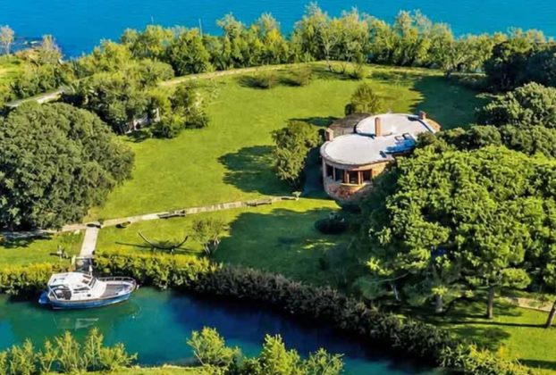 Crevan Island Venice is up for sale. Image courtesy of Lionard