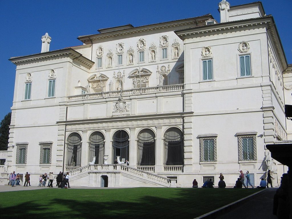 Villa Borghese By No machine-readable author provided. Carlomorino assumed (based on copyright claims). - No machine-readable source provided. Own work assumed (based on copyright claims)., Public Domain, https://commons.wikimedia.org/w/index.php?curid=409133