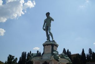 Bronze statue of David in Piazzale michelangelo Florence https://pxhere.com/en/photo/635244